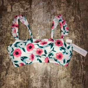 Beach Betty Bikini Top